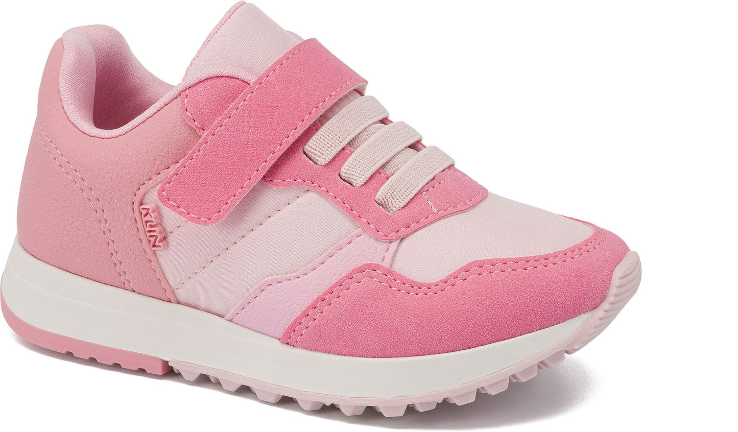 Tenis