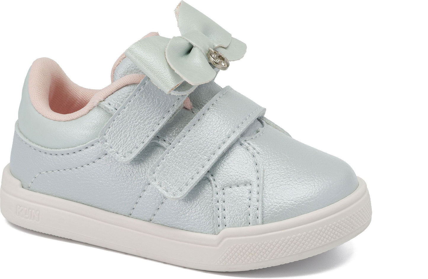 Tenis