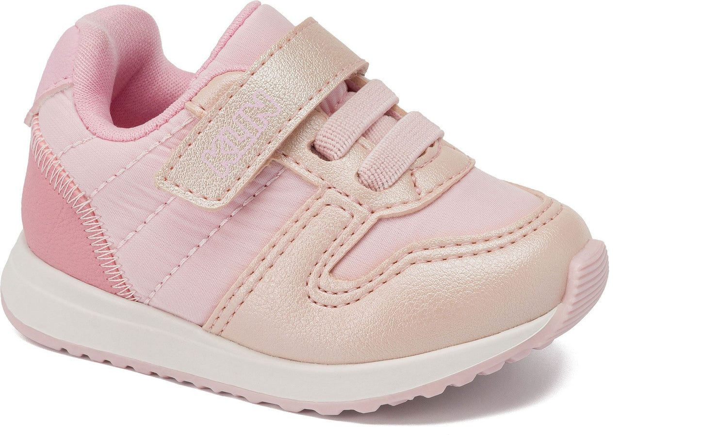 Tenis