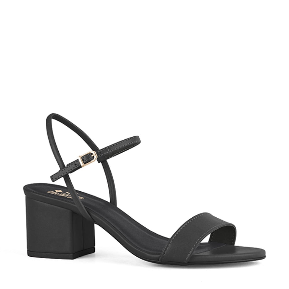 Sandalia de Tacón Negro – Marié Shoes Guatemala