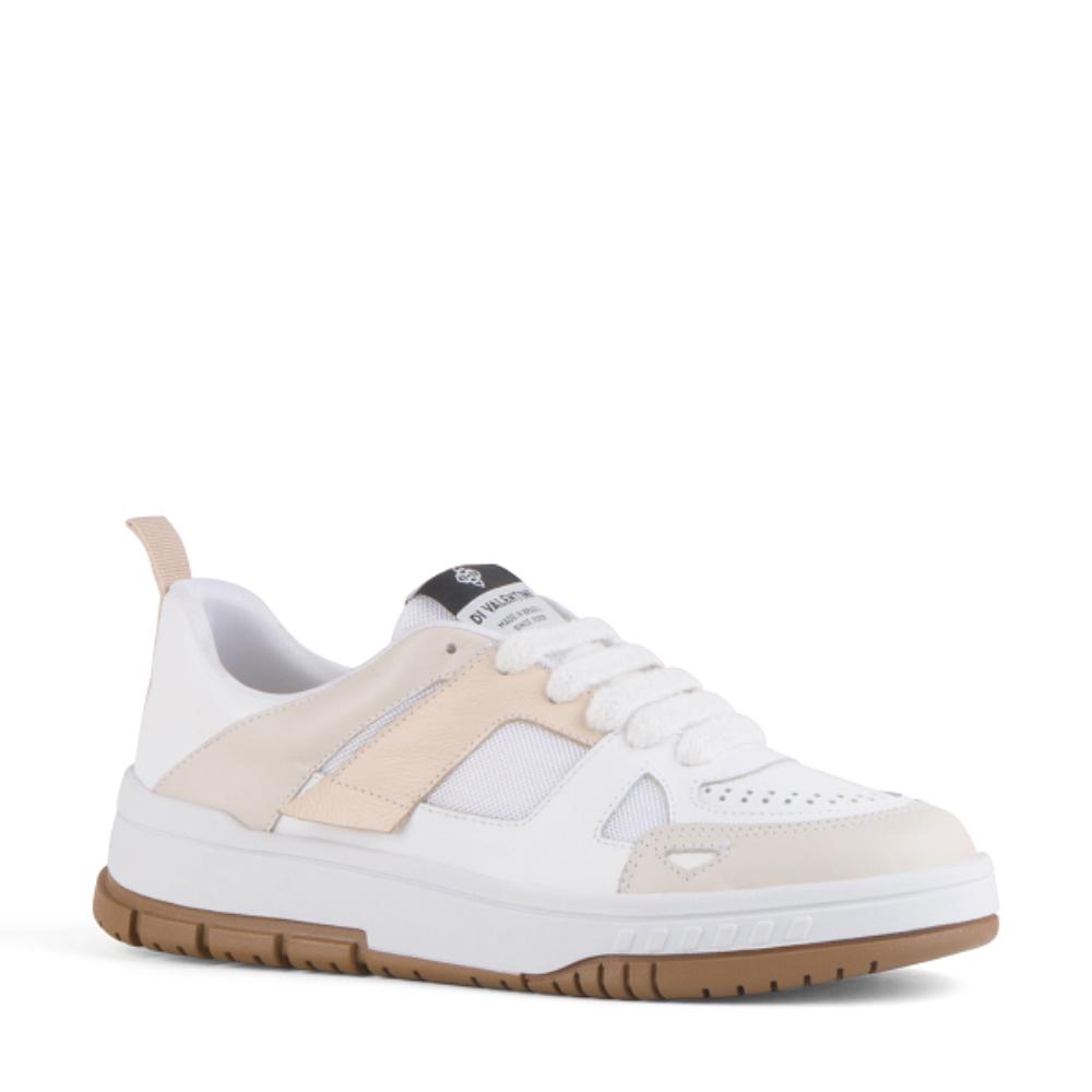 Tenis