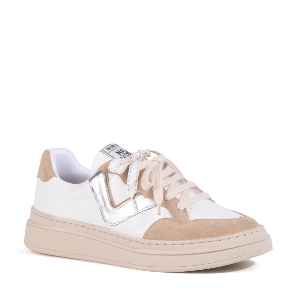 Tenis