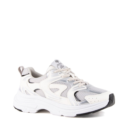 Tenis